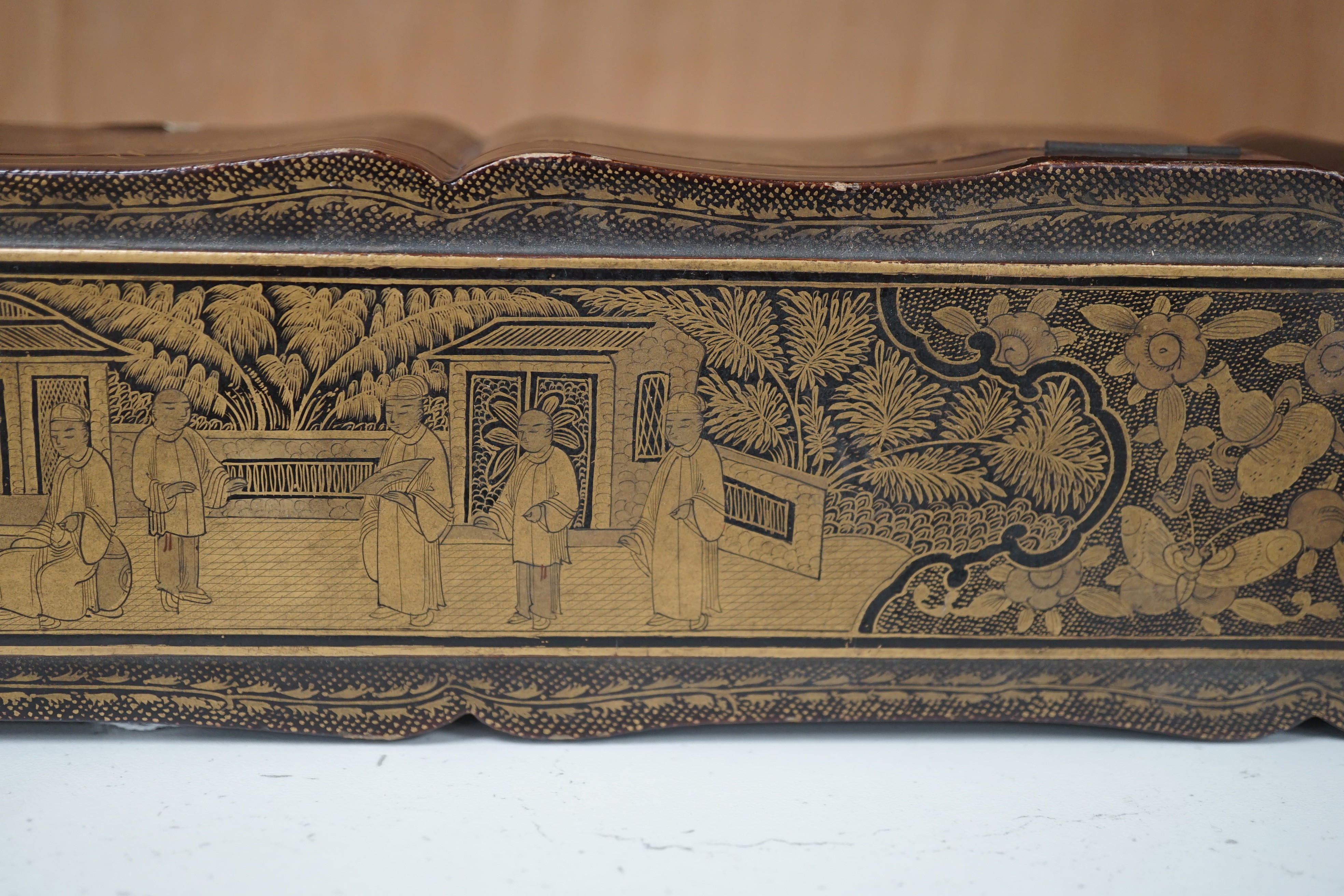 A 19th century Chinese export lacquer fan case, 40.5cm